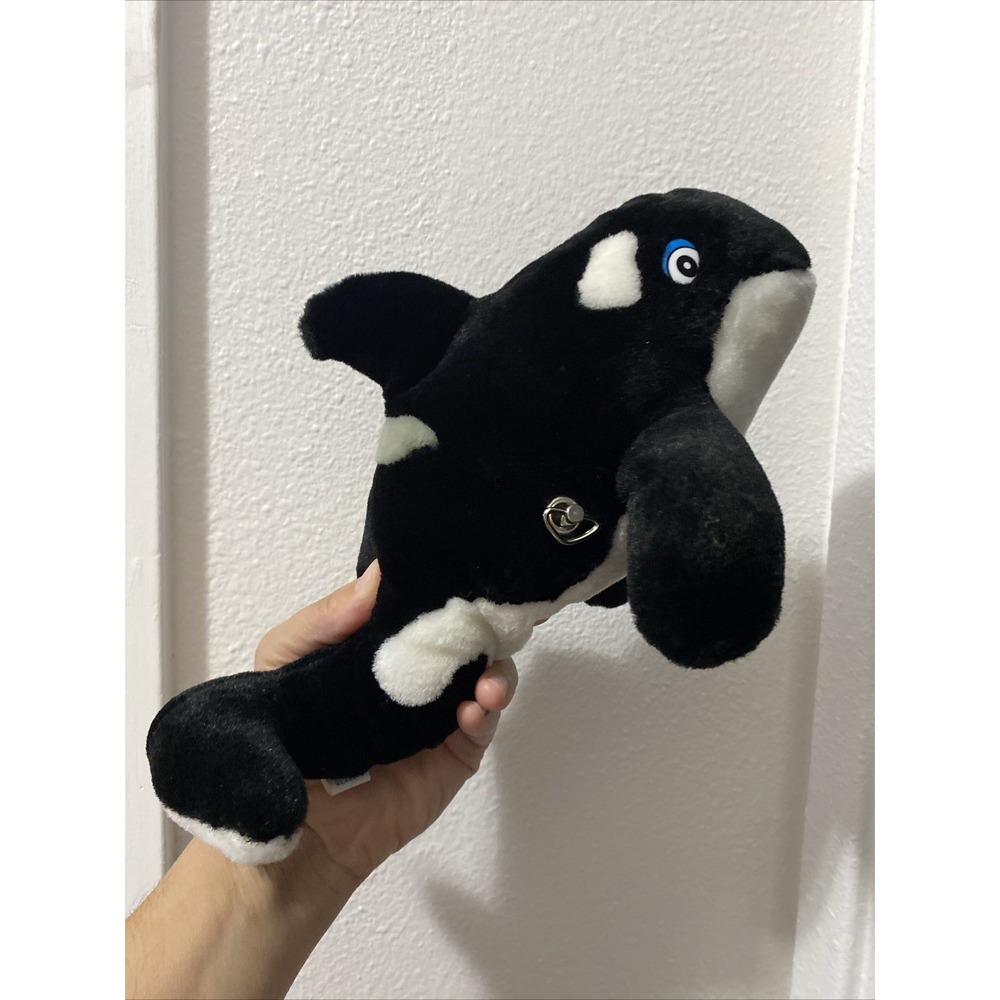 Vintage Musical Sea World Shamu Plush Orca Killer Whale Stuffed Animal Lullaby